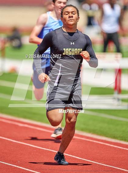 Thumbnail 3 in Lake Houston Conquerors Invitational (400M) photogallery.