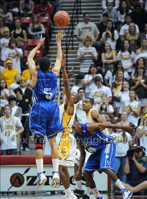 Thumbnail 1 in El Camino vs. San Diego (CIF SDS D1 Final) photogallery.