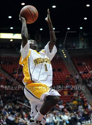 Thumbnail 2 in El Camino vs. San Diego (CIF SDS D1 Final) photogallery.