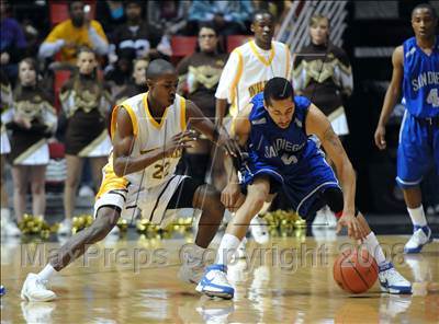 Thumbnail 3 in El Camino vs. San Diego (CIF SDS D1 Final) photogallery.