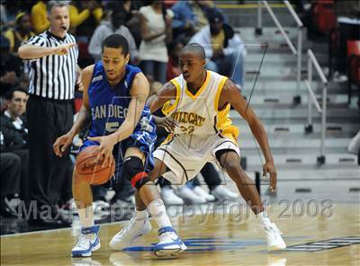 Thumbnail 3 in El Camino vs. San Diego (CIF SDS D1 Final) photogallery.