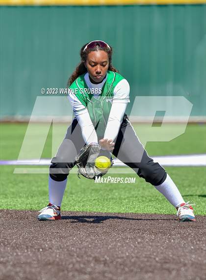 Thumbnail 2 in Tatum vs. Hallsville (Ladycat Classic) photogallery.