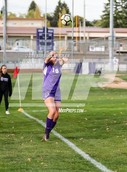Thumbnail 1 in JV: Jesuit @ Sunset photogallery.