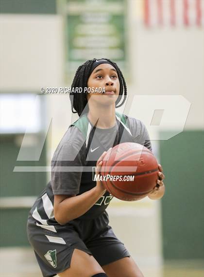 Thumbnail 2 in Redwood vs. Hoover (Sierra Pacific Showcase) photogallery.