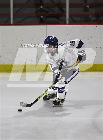 Thumbnail 1 in Bishop Hendricken @ Darien photogallery.