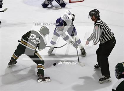 Thumbnail 2 in Bishop Hendricken @ Darien photogallery.