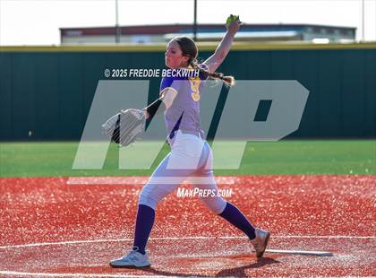 Thumbnail 1 in Sanger @ Celina photogallery.