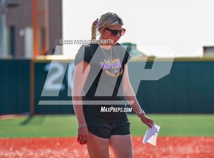 Thumbnail 2 in Sanger @ Celina photogallery.