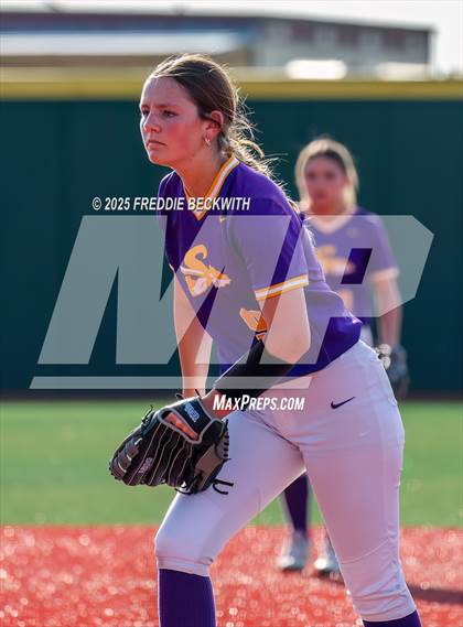 Thumbnail 3 in Sanger @ Celina photogallery.