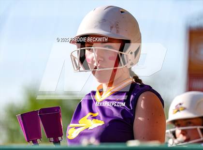 Thumbnail 3 in Sanger @ Celina photogallery.