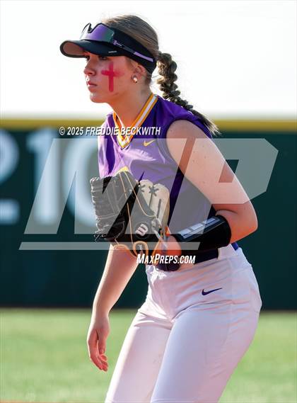 Thumbnail 1 in Sanger @ Celina photogallery.