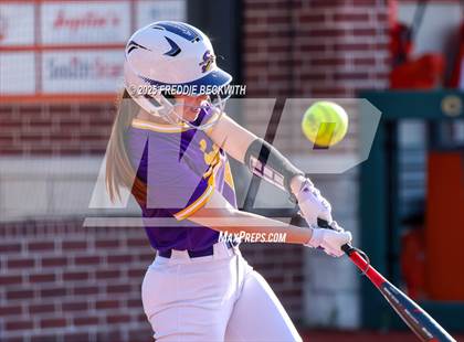 Thumbnail 3 in Sanger @ Celina photogallery.