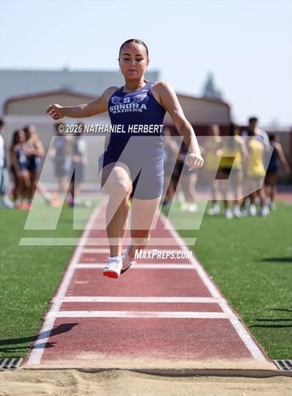 Thumbnail 2 in El Modena vs Sonora photogallery.