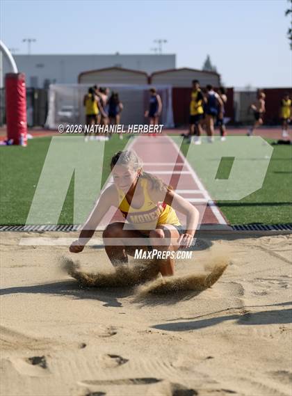 Thumbnail 1 in El Modena vs Sonora photogallery.