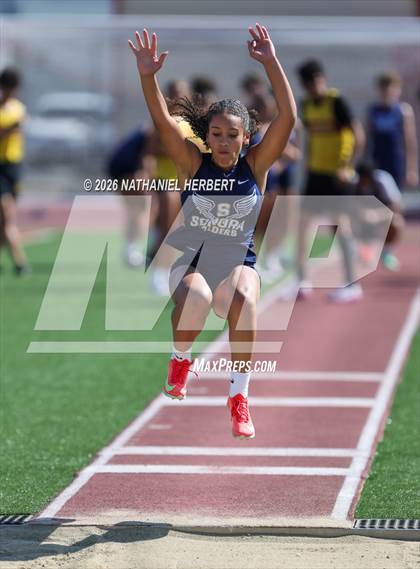 Thumbnail 3 in El Modena vs Sonora photogallery.