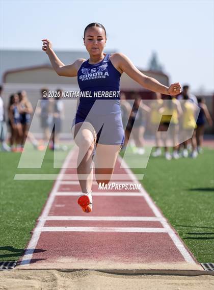 Thumbnail 3 in El Modena vs Sonora photogallery.