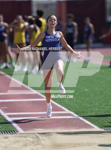 Thumbnail 2 in El Modena vs Sonora photogallery.