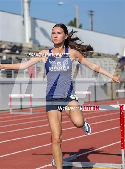 Thumbnail 1 in El Modena vs Sonora photogallery.