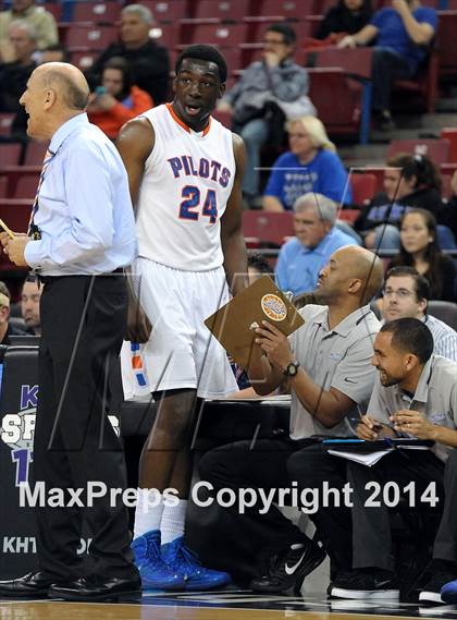 Thumbnail 3 in St. Joseph Notre Dame vs. Renaissance Academy (CIF State D5 Final) photogallery.