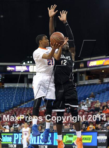 Thumbnail 2 in St. Joseph Notre Dame vs. Renaissance Academy (CIF State D5 Final) photogallery.