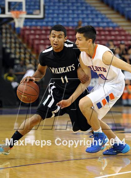 Thumbnail 2 in St. Joseph Notre Dame vs. Renaissance Academy (CIF State D5 Final) photogallery.