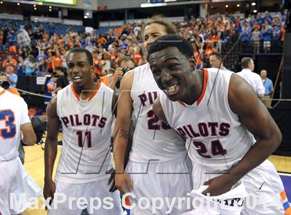 Thumbnail 2 in St. Joseph Notre Dame vs. Renaissance Academy (CIF State D5 Final) photogallery.