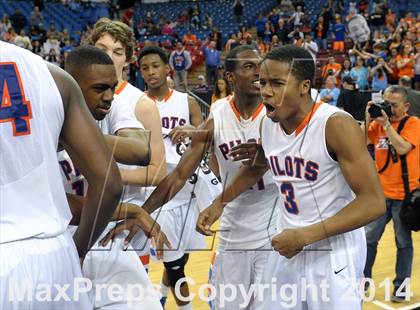 Thumbnail 3 in St. Joseph Notre Dame vs. Renaissance Academy (CIF State D5 Final) photogallery.