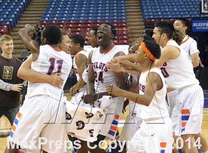 Thumbnail 2 in St. Joseph Notre Dame vs. Renaissance Academy (CIF State D5 Final) photogallery.