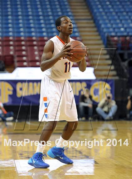 Thumbnail 1 in St. Joseph Notre Dame vs. Renaissance Academy (CIF State D5 Final) photogallery.