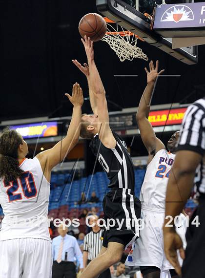 Thumbnail 3 in St. Joseph Notre Dame vs. Renaissance Academy (CIF State D5 Final) photogallery.