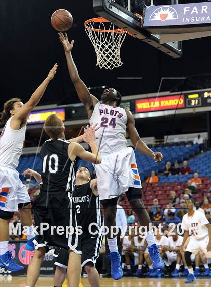 Thumbnail 1 in St. Joseph Notre Dame vs. Renaissance Academy (CIF State D5 Final) photogallery.