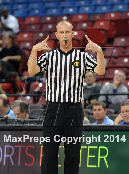 Thumbnail 3 in St. Joseph Notre Dame vs. Renaissance Academy (CIF State D5 Final) photogallery.