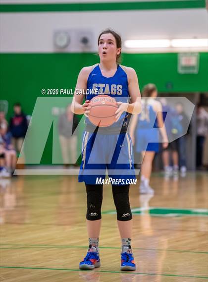Thumbnail 2 in Deer Park @ Elma (WIAA 1A Regional Playoff) photogallery.