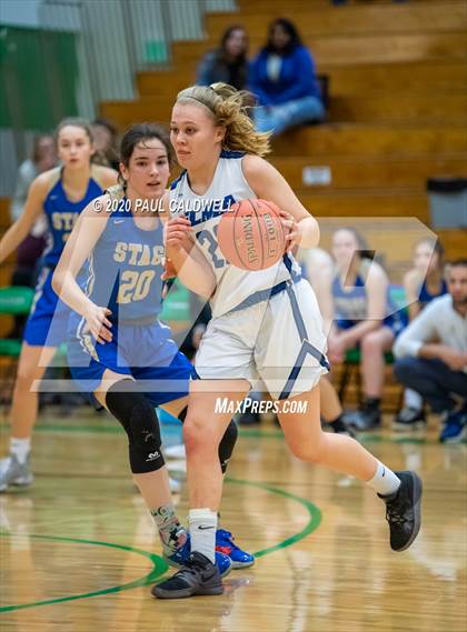Thumbnail 3 in Deer Park @ Elma (WIAA 1A Regional Playoff) photogallery.
