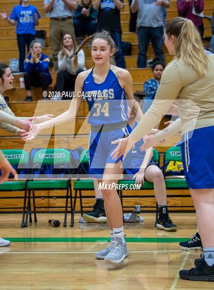 Thumbnail 1 in Deer Park @ Elma (WIAA 1A Regional Playoff) photogallery.