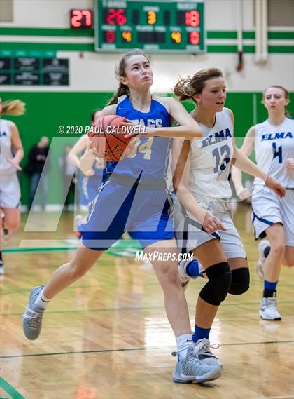 Thumbnail 2 in Deer Park @ Elma (WIAA 1A Regional Playoff) photogallery.