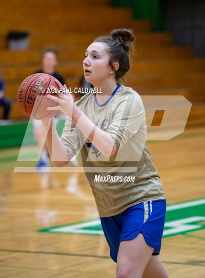Thumbnail 3 in Deer Park @ Elma (WIAA 1A Regional Playoff) photogallery.