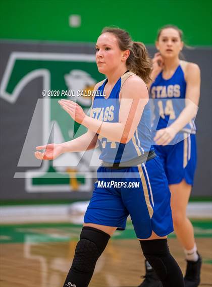 Thumbnail 1 in Deer Park @ Elma (WIAA 1A Regional Playoff) photogallery.
