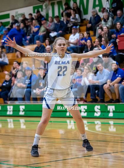 Thumbnail 1 in Deer Park @ Elma (WIAA 1A Regional Playoff) photogallery.