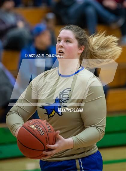 Thumbnail 1 in Deer Park @ Elma (WIAA 1A Regional Playoff) photogallery.