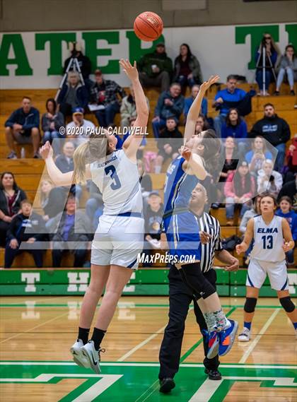 Thumbnail 2 in Deer Park @ Elma (WIAA 1A Regional Playoff) photogallery.