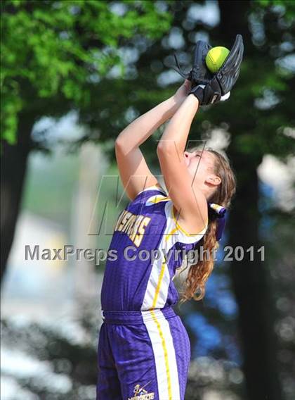 Thumbnail 3 in Annville-Cleona @ Lancaster Catholic photogallery.