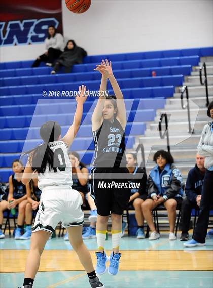 Thumbnail 2 in Sam Rayburn vs. Lake Ridge (McDonald's Texas Invitational) photogallery.
