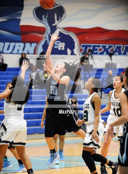 Thumbnail 3 in Sam Rayburn vs. Lake Ridge (McDonald's Texas Invitational) photogallery.