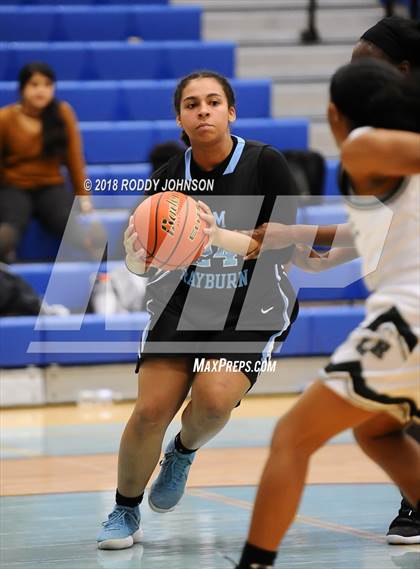 Thumbnail 1 in Sam Rayburn vs. Lake Ridge (McDonald's Texas Invitational) photogallery.
