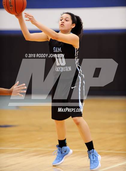 Thumbnail 2 in Sam Rayburn vs. Lake Ridge (McDonald's Texas Invitational) photogallery.
