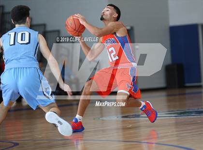 Thumbnail 2 in Bartow vs Pinewood Prep (Rotary Roundball Classic) photogallery.