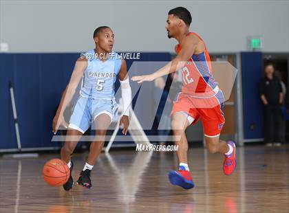 Thumbnail 1 in Bartow vs Pinewood Prep (Rotary Roundball Classic) photogallery.