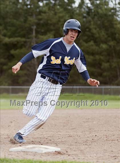 Thumbnail 1 in Del Norte @ McKinleyville photogallery.