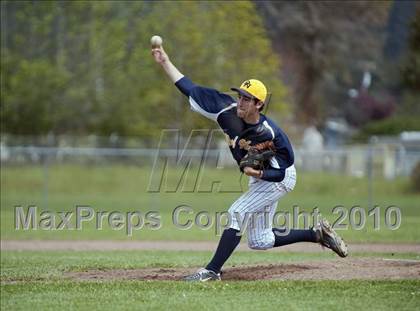 Thumbnail 3 in Del Norte @ McKinleyville photogallery.